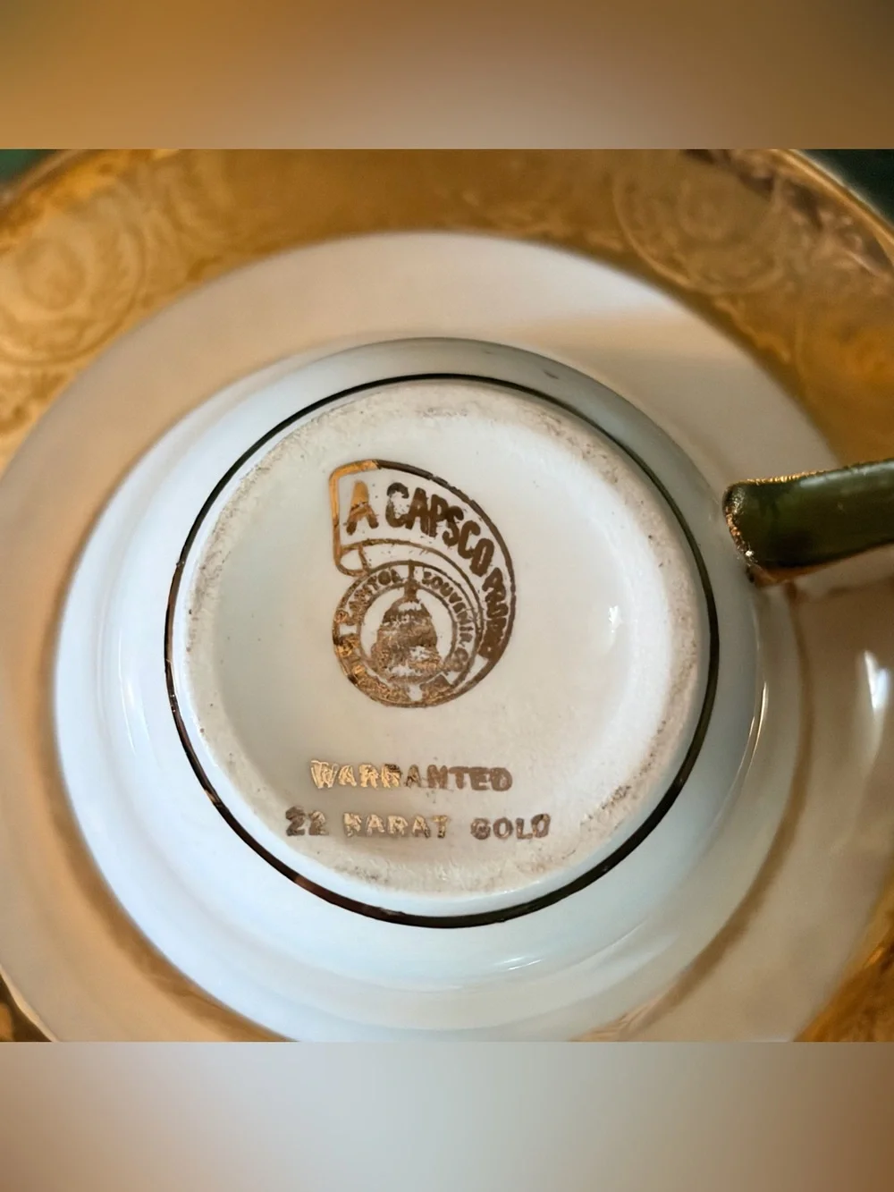 Vintage- CAPSCO George & Martha Washington Souvenir Teacup & Saucer 22k Gold